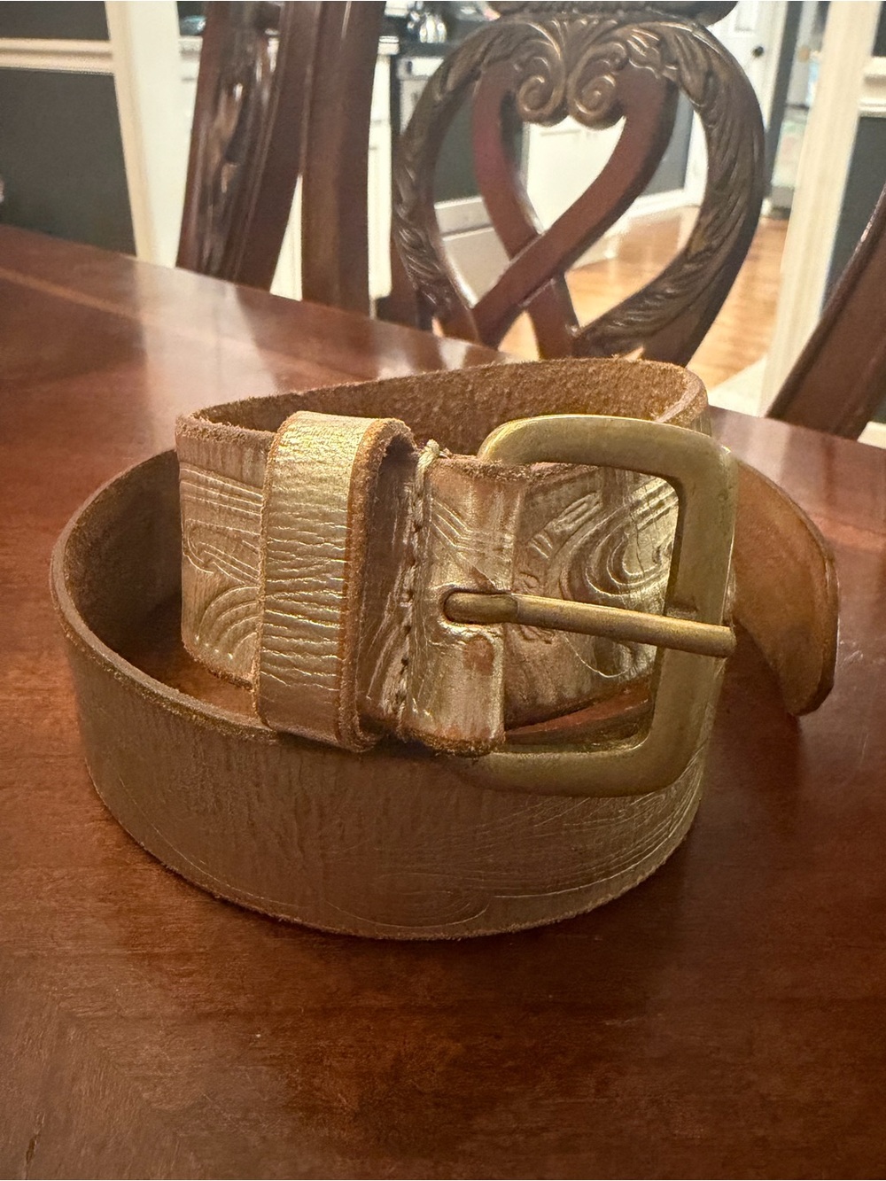 Women’s Modern Heritage Gold Metallic Distressed Brown Genuine Leather Belt